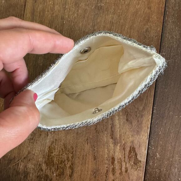 Vintage Silver Ivory 50s‎ 60s Le Regale Glass Beaded Clutch Evening Purse - Picture 5 of 8